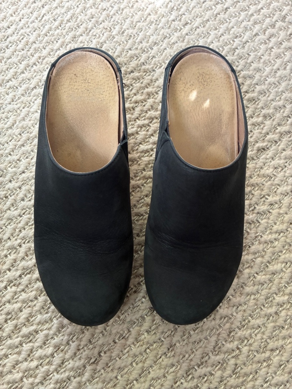 Dansko Black Leather Clogs, size 40, 9.5/10